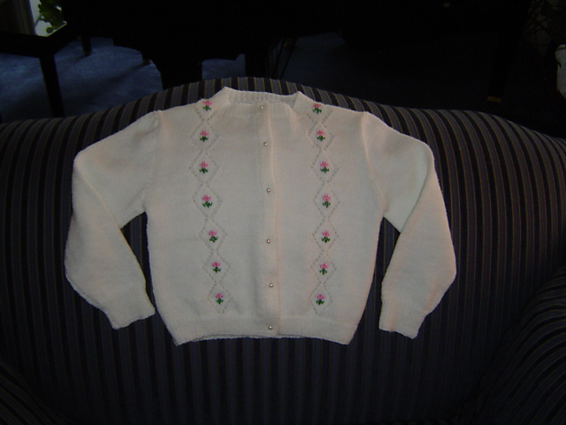 Girl's Diamond Cardigan No. 3001