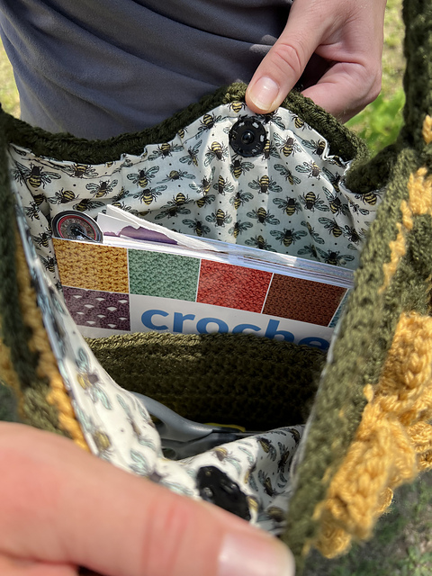 Chamomile Granny Square Bag
