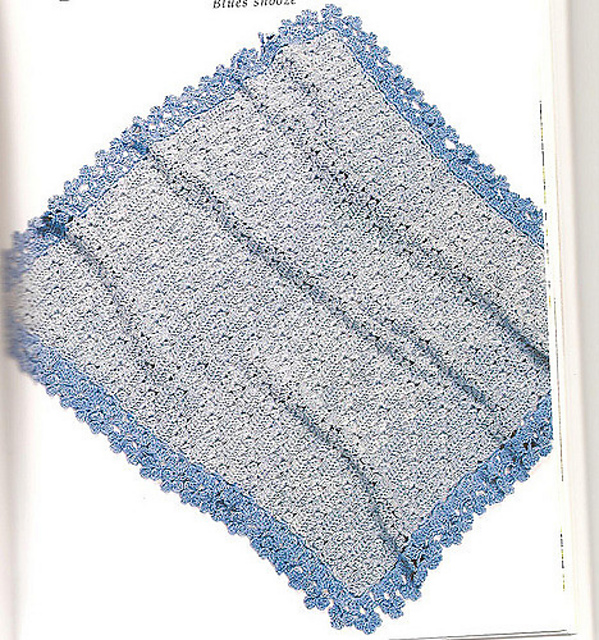 Ravelry Clover Blanket pattern by Lidia Karabinech