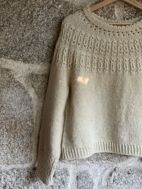 Mizu sweater