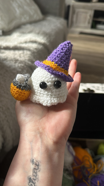 Trick or treat ghostie