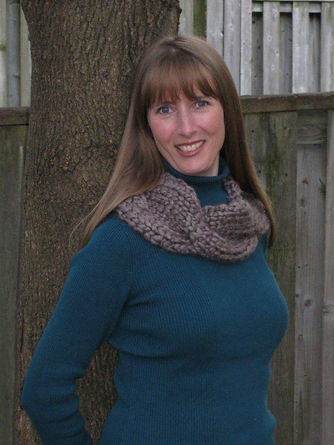 Cobble Cable Cowl and Scarves