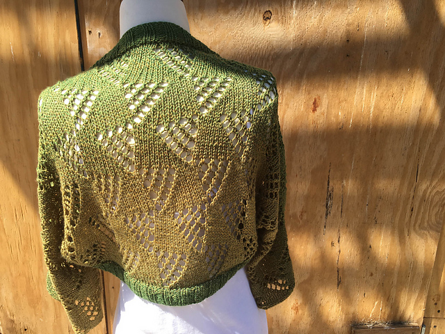 Titania Shrug