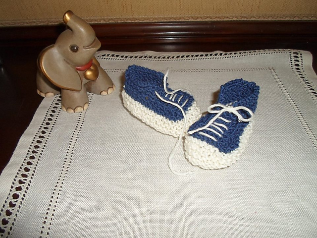Little All Star shoes