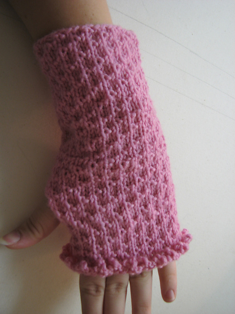 Girly-Girl Wristers