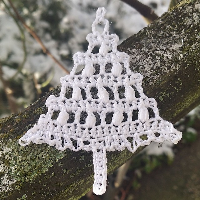 Little lacy tree