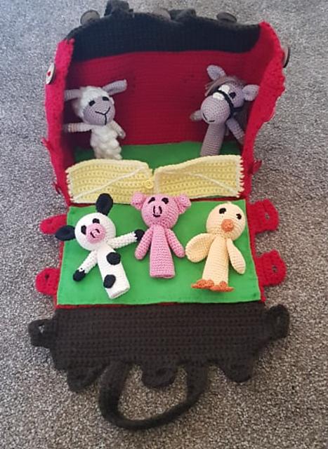 Lace Puppet Ravelry: Farm Finger Puppets pattern by Lace & Crochet