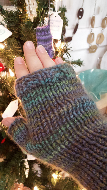 Corrie Wristwarmers
