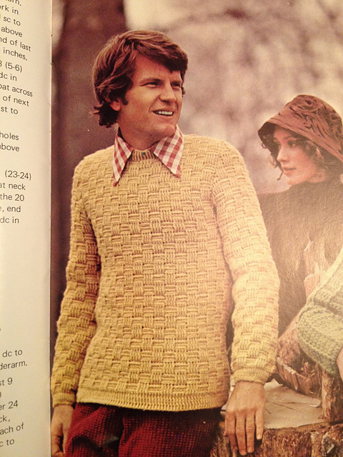 Dart Pullover #781-8