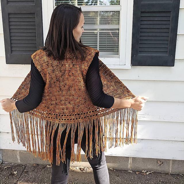 Ravelry: October Skies Vest pattern by Justyna Srock