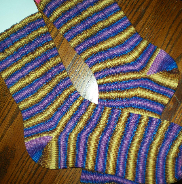 Meandering Stripes Socks