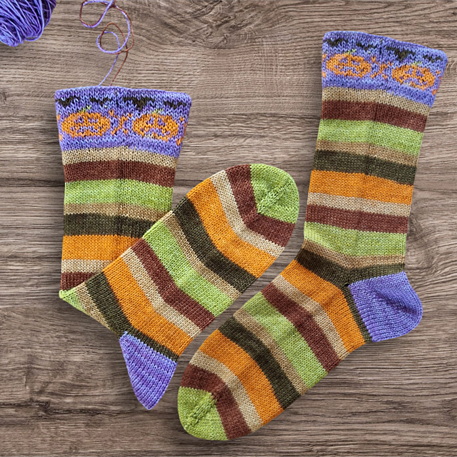 Socks SPOOKY PUMPKINS