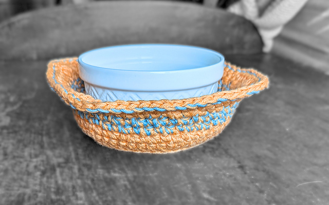 Happy Hands Bowl Cozy