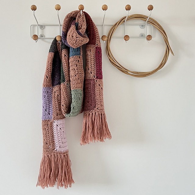 GIGI - Granny squares Scarf