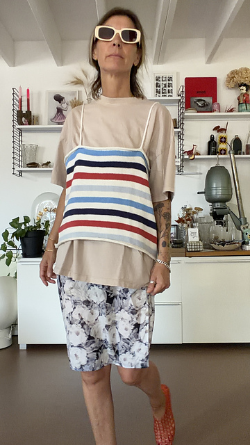 IZZY Top - Stockinette Easy Top