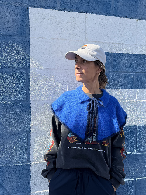 MADDIE cape polo collar