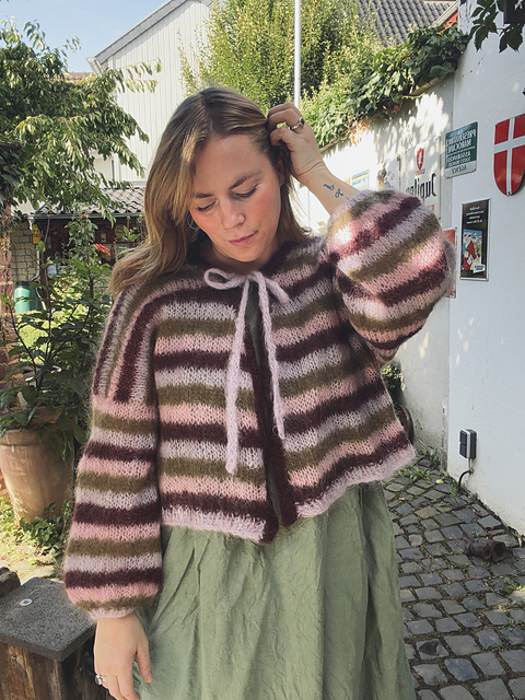 Simple Bow Cardigan