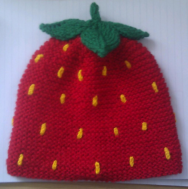 Ravelry Strawberry Baby Hat pattern by Rachel Murray