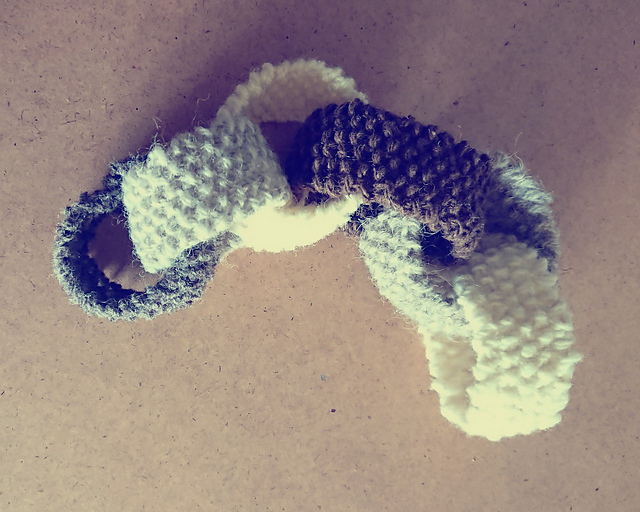 Woolly paper chain party