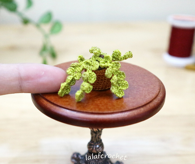 Miniature Potted Plant 1:12