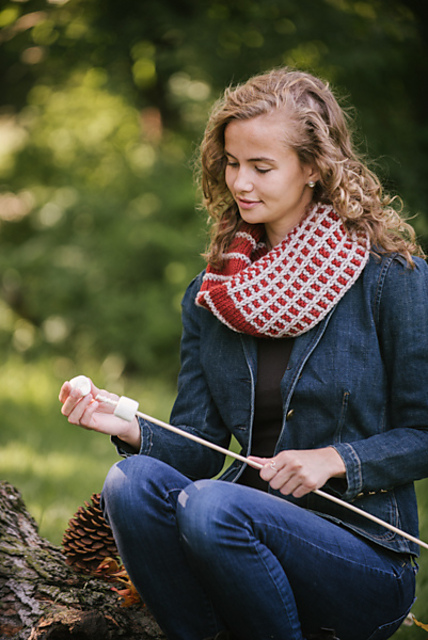Campfire Coals Cowl