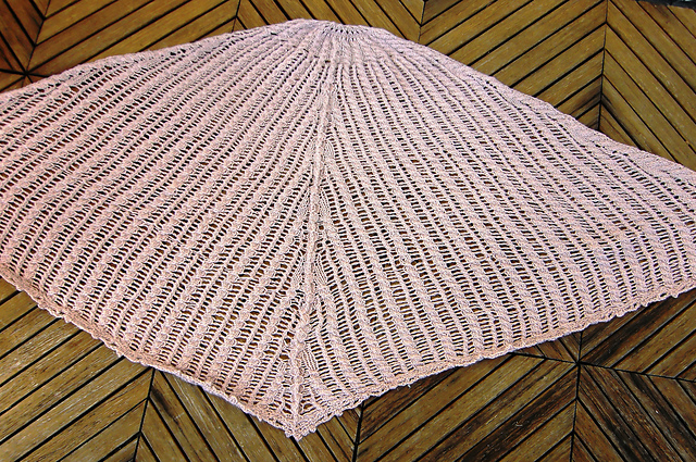 Triangular Shawl Rose Champagne