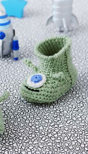 One-Eyed Alien Booties