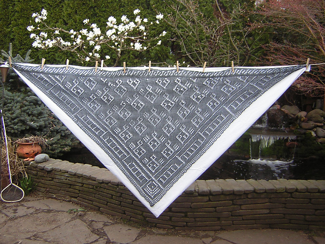 Arminée Shawl