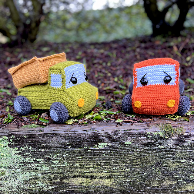 Cuddly Dump Truck
