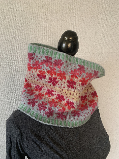 Sakura Cowl