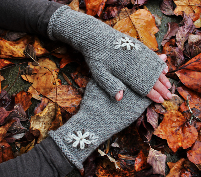 Mt. Pleasant Mitts