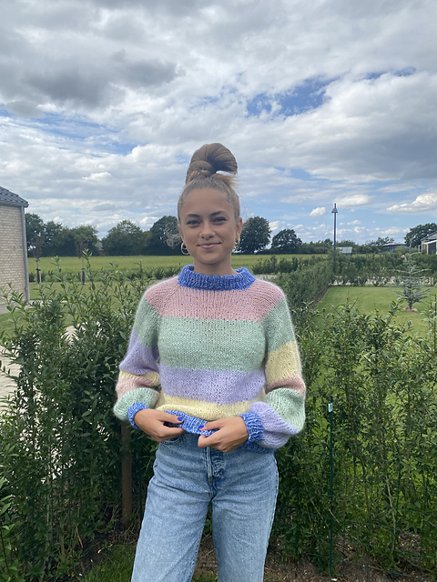 Cupcake Sweater