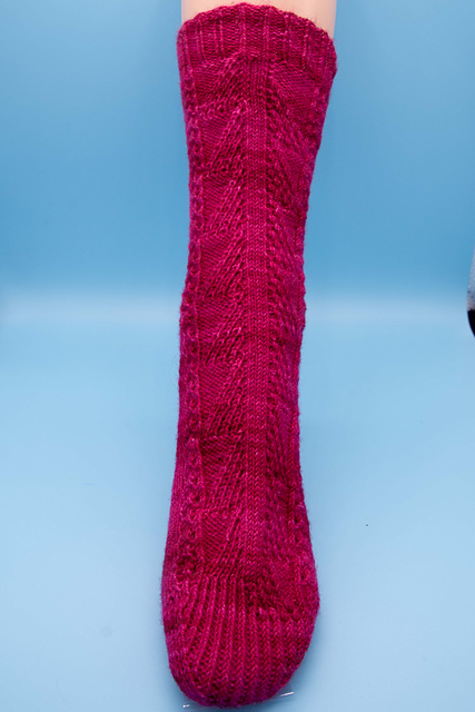 Cardinal's Crest Socks