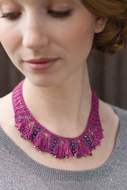 Hibisco Necklace