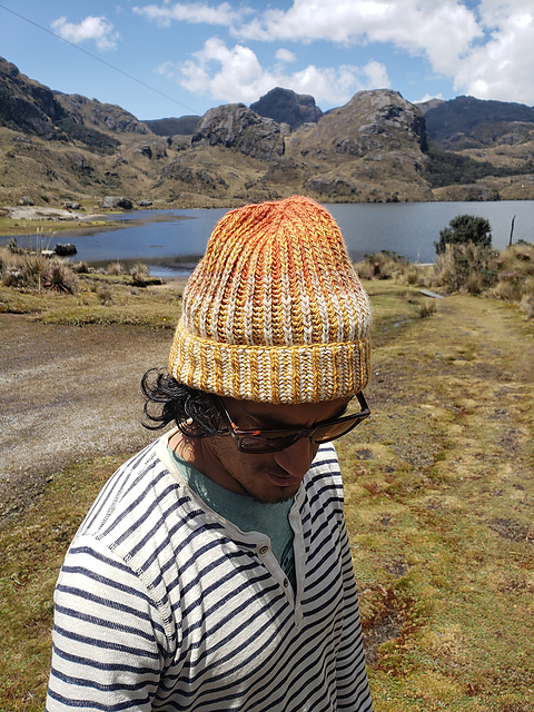 Fading Beanie
