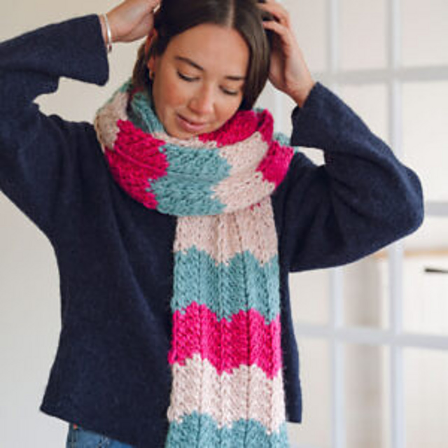 It's All Wavy Scarf
