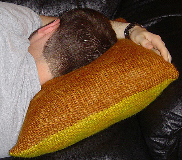 Basic Pillow