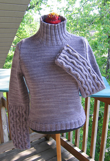 Alisa Pullover