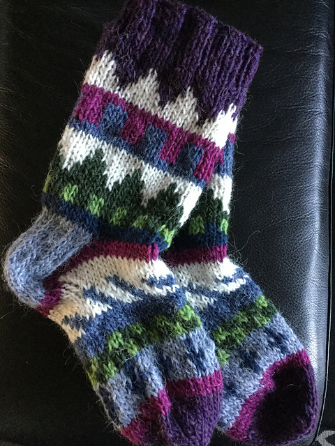 Ravelry: Harbourcolour's Aztec socks