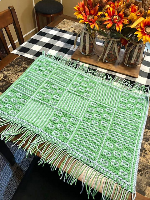 Pearl's Pumpkin Table Runner