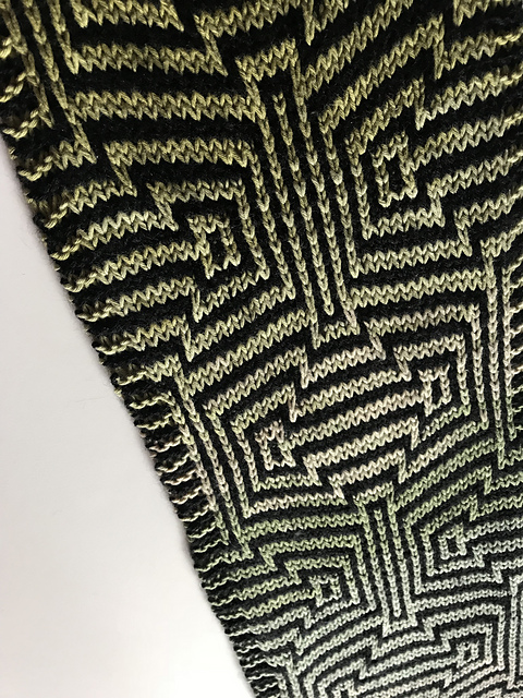 Op Tiki Scarf
