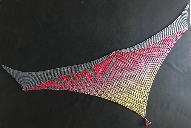 Tinge Shawl