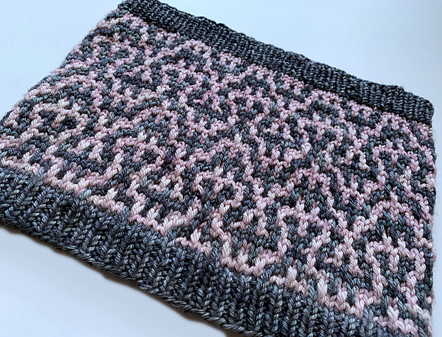 Ottoman Slips Cowl