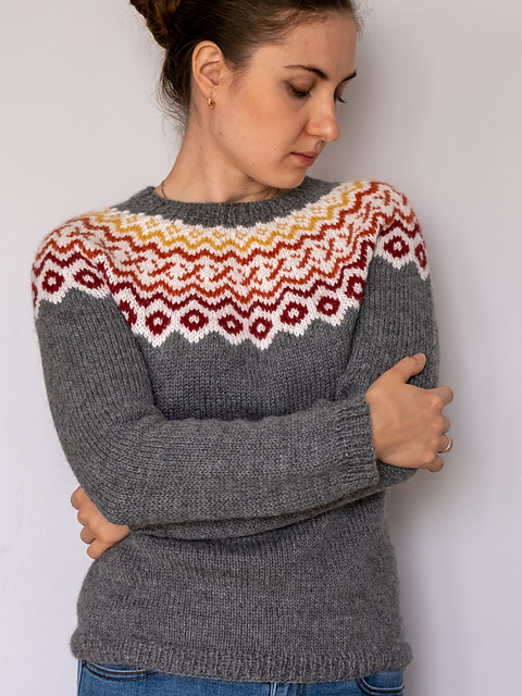 Scandi wave sweater