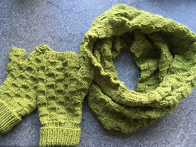 Cowl & Matching Wrist warmers