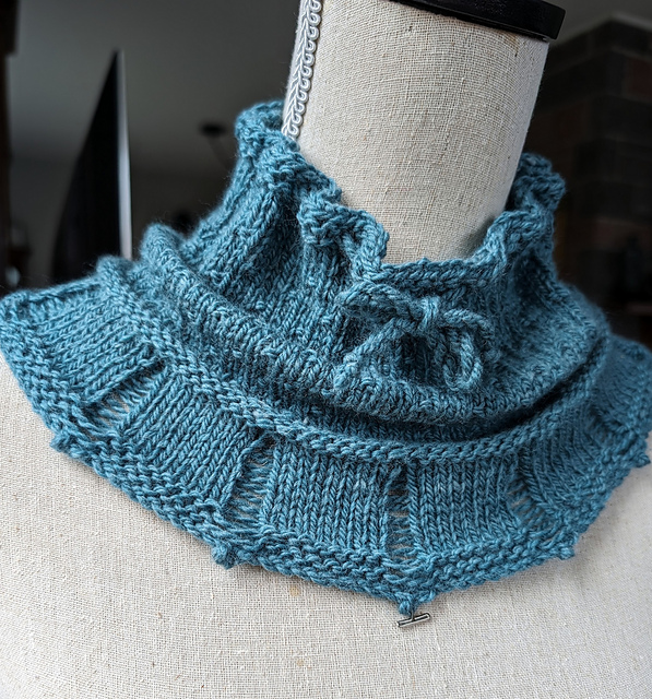 Funnel Cowl with Bonus Mitts