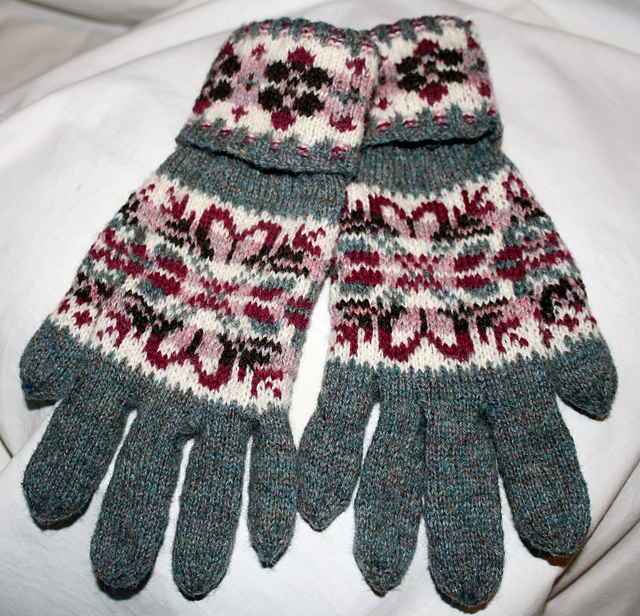 Skye Gloves