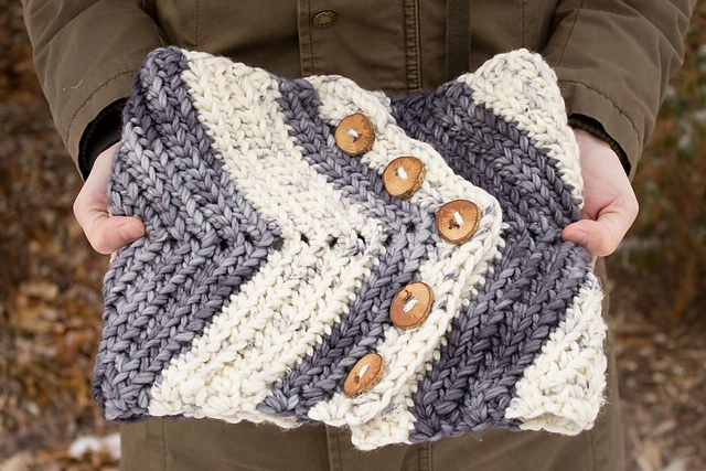 The One Way Cowl