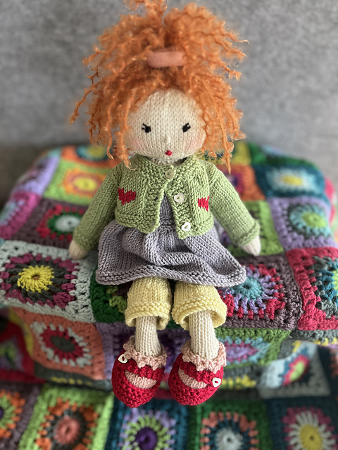 Ravelry: Annie Doll pattern by The Woolly Wardrobe