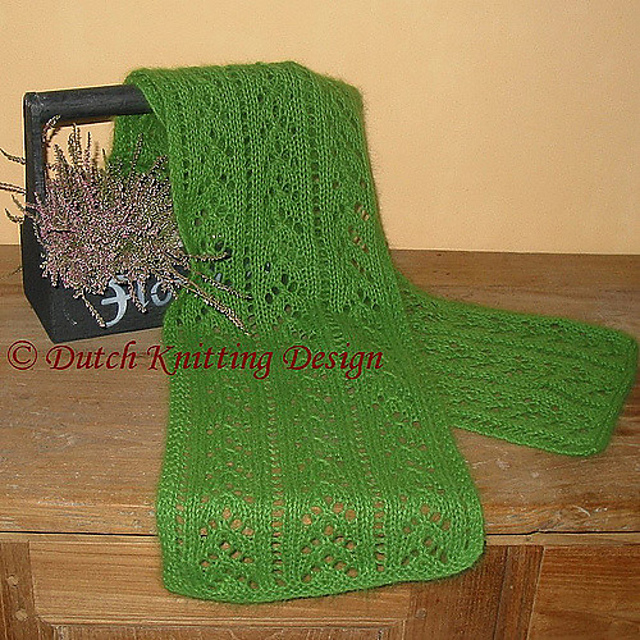 Lace scarf
